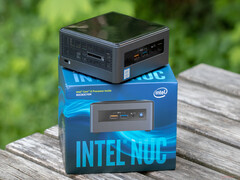 Test Intel NUC8i3CYSM