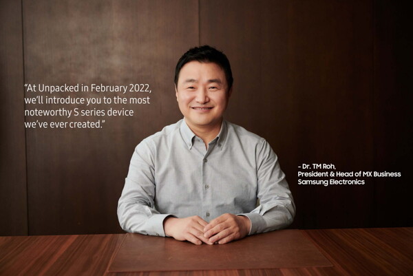 Samsungs Chef der Mobilsparte Tae-Moon Rho stellte im Februar 2022 die neue Galaxy S-Klasse vor.