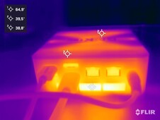 GMKtec NucBoc M6 Ultra beim Stresstest (Rückseite)