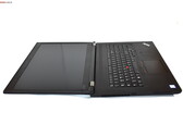 Das Lenovo ThinkPad P73 läuft leise, erwärmt sich dafür aber stark