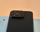 Das Xiaomi 17 Max bringt ein Leica-Kamerasystem mit und kann es damit auch mit teureren Phones aufnehmen.