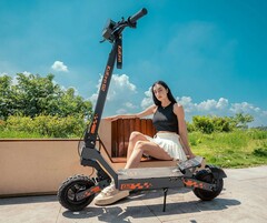Der Kukirin G2 E-Scooter ist aktuell um 90 Euro günstiger zu haben. (Bildquelle: Geekbuying)