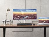 Der erste gebogene 21:9 QLED-Monitor mit Thunderbolt 3-Anschluss ist auf der IFA 2018 zu sehen.