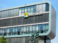 Business: Microsoft präsentiert gute Quartalszahlen, Cloudbereich boomt