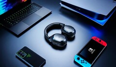 Der Razer Barracuda X Gaming-Kopfhörer ist mit allen Konsolen, mit PCs und mit Android-Smarpthones kompatibel. (Bild: Razer)