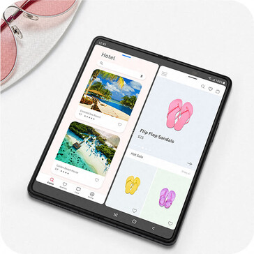 Das Display auf der Innenseite löst mit 2.208 x 1.768 Pixeln auf (Bild: Twitter/@evleaks)