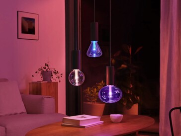 Die Lightguide-Lampen bringen ein interessantes neues Design-Element ins Produktportfolio von Philips Hue (Bild: Signify)