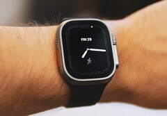 Die erste Apple Watch mit microLED-Display soll später als erwartet auf den Markt kommen. (Bild: Daniel Romero)