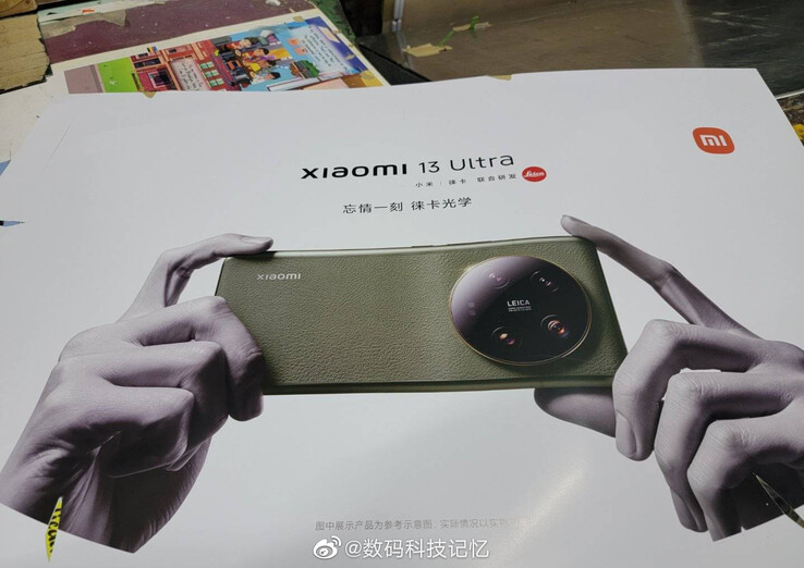 Das erste Werbeposter zum Xiaomi 13 Ultra hat seinen Weg ins Netz gefunden.