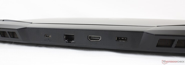 Hinten: USB-C 3.2 Gen 2, 2,5 Gbps RJ-45, HDMI 2.0, Strom
