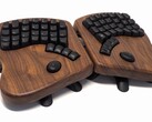 Keyboardio Model 100: Ungewöhnliche Tastatur mit und aus Holz