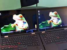X1 Yoga: WQHD OLED (links) vs. FHD IPS (rechts)