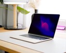 Das Macbook Air soll bald auch mit einem größeren 15 Zoll Display erhältlich sein. (Bild: Notebookcheck)