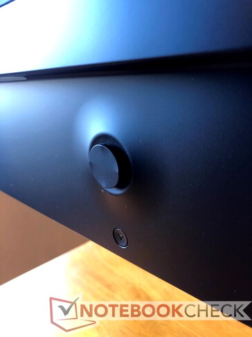 Multifunktionsknopf, der zum Navigieren im OSD-Menü verwendet wird.