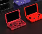 Den Retroid Pocket Flip Gaming-Handheld gibts auch mit transparentem Gehäuse sowie in GameCube-Farben. (Bild: Retroid Pocket)