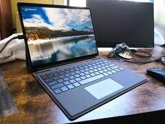 Active Stylus, Tastatur, LTE: Dell Latitude 7320 Detachable (Bild: Allen Ngo)