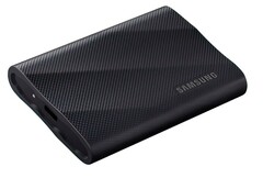 Die Samsung Portable SSD T9 ist beinahe doppelt so schnell wie das direkte Vorgängermodell. (Bild: WinFuture)