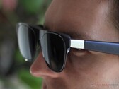 Die Xreal 1S ist deutlich als ungewöhnliche Brille zu erkennen