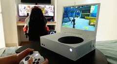 Mit dem xScreen kann die Xbox Series X ganz ohne Fernseher oder großen externen Monitor verwendet werden. (Bild: UPspec Gaming)