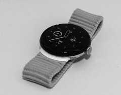 Adaptive Charging könnte die Akku-Lebensdauer der Pixel Watch künftig verlängern. (Bildquelle: Murat Caliskan)