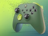 Die Remix Special Edition des Xbox Wireless Controllers besteht teilweise aus recycelten CDs und Plastikflaschen. (Bild: Microsoft)