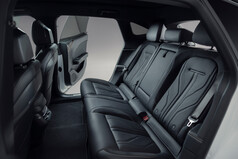 800-Volt-Angriff: Der Zeekr 7GT ist kein klassischer Kombi, sondern ein flacher Shooting Brake mit Turbo-Charge-Technik für 47.990 Euro. Kurios: Das Basismodell lädt schneller als die Top-Version (Bild: Zeekr).