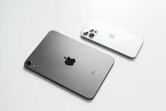 Apple soll die Produktion des iPad halbiert haben, um einige der Chips für das iPhone 13 zu nutzen. (Bild: Jeremy Bezanger)