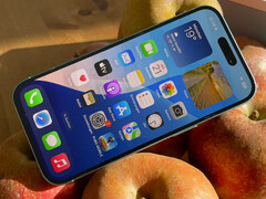 Apple iPhone 16 (Bild: Manuel Masiero)