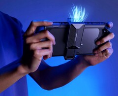Jsaux kühlt die Nintendo Switch 2 durch einen externen Lüfter. (Bildquelle: Jsaux)