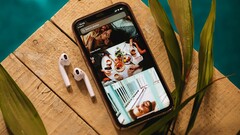 Gebrauchte Smartphones im Trend: Second Hand Phone aus dem Bekanntenkreis, statt neuem Handy.