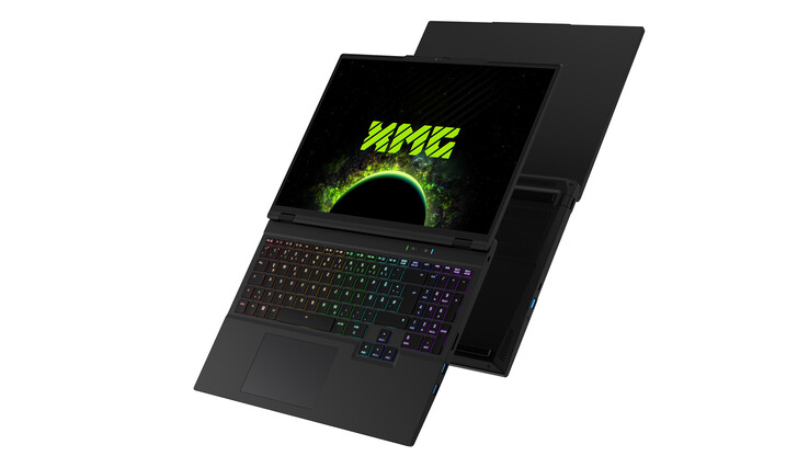 Das Display lässt sich um 180° öffnen (Bildquelle: XMG)