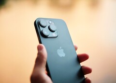 Das Apple iPhone soll im nächsten Jahr größere Displays erhalten. (Bild: Quinn Battick)
