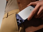 Die UltraThin Magnetic Power Bank eignet sich zur mobilen Nutzung