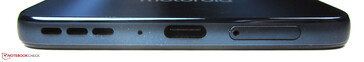 Fußseite: Lautsprecher, Mikrofon, USB-C 2.0, SIM-Slot