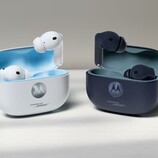 Die neuen Ohrhörer von Motorola sollen das Portfolio neben den Moto Buds 2 Plus (siehe Abbildung) und den Moto Buds 2 erweitern