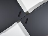 Das Lenovo ThinkPad T14 Gen 6 und das Lenovo ThinkPad T14 Gen 7.