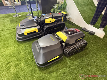 Größenvergleich Yarbo und Yarbo M