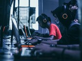 Facebook holt beim Videospiel-Streaming massiv auf. (Bild: Fredrick Tendong, Unsplash)