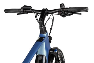 Auch ein kompakteres Display ist verbaut (oben links) (Bildquelle: KTM)