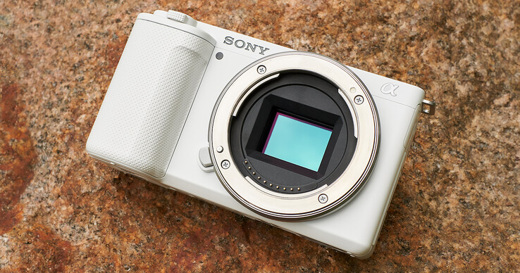 Sony wollte die ZV-E10 ursrpünglich am 7. Juli vorstellen – ein Plan, der China gar nicht gefallen hat. (Bild: Sony)