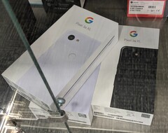 Bei Best Buy in den USA bereits im Laden gesichtet: Das Pixel 3x XL von Google.