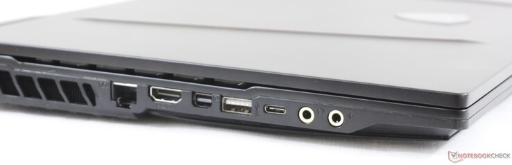 Links: Kensington Lock, 1 Gbps RJ-45, Mini-DisplayPort, USB Typ-A 3.2 Gen 2, USB Typ-C 3.2 Gen. 2, 3,5-mm-Kopfhöreranschluss, 3,5-mm-Mikrofonanschluss