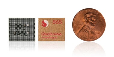 Qualcomm Snapdragon 865 vs. 1-Cent-Münze. (Quelle: Qualcomm)