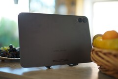 Das Teclast T65 ist richtig groß und bringt viele Features mit, die ansonsten nur deutlich teurere Tablets liefern.