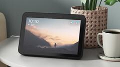 Alexa und Echo Show 8 als Alltagshilfe für Menschen mit Demenz und ihre Pflegenden.