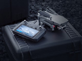 DJI Smart-Fernsteuerung: Smart Controller mit 5,5-Zoll-Display und OcuSync 2.0.