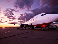 Dennis Bhogal / airberlin: airberlin Boeing 737