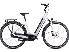 Supreme RT Hybrid Comfort EXC 625: E-Bike mit Mittelmotor und umfangreicher Ausstattung (Bildquelle: Cube)