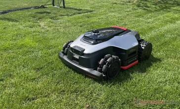 Dreame A3 AWD Pro bei der Arbeit