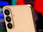 Samsung hat laut Bericht bestätigt, dass im Galaxy S27 Ultra nur eine Triple-Cam verbaut sein wird.